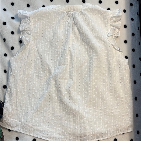 Draper James—White Eyelet Women’s Top - Picture 2 of 3